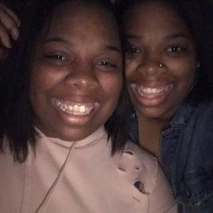 Meet your Posher, Joy